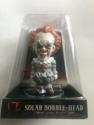 It Pennywise The Clown - Solar Bobblehead - In Package -