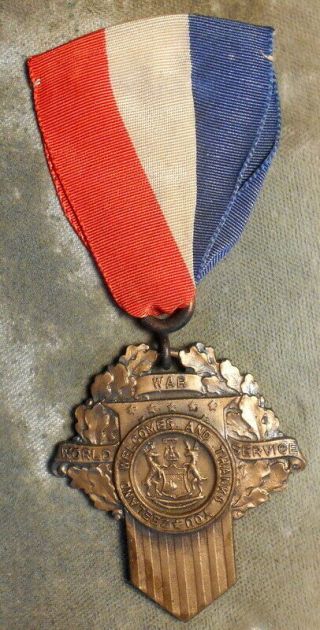 7c.  Zeeland,  Michigan,  World War Service,  July 4th,  1919.  Bronze Badge Wwi