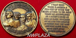 Mt.  Rushmore National Monument South Dakota Black Hills Coin Medal Token Tr828a