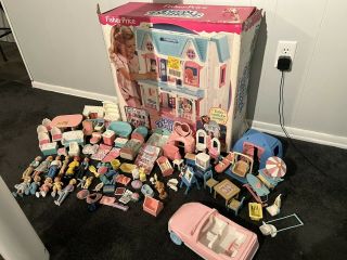 1993 Fisher Price Loving Family Dream Dollhouse W/ 80,  Accessories 6364