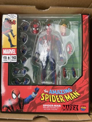 Mafex No.  143 Spider - Man Ben Reilly Comic Action Figure Us In Hand