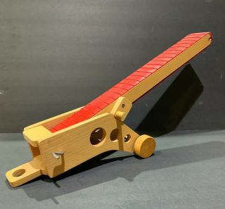 Solid Wood Kinderkram Conveyor Belt On Wheels