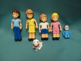 Vintage Little Tikes Dollhouse Family With Baby And Dog