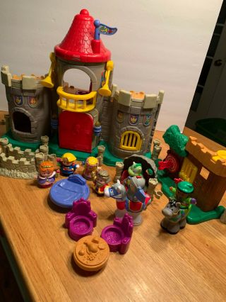 Fisher Price Little People Lil Kingdom Castle & Watchful Woodsman Playsets