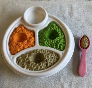 Fisher Price Fun With Food Servin Surprises Doll Baby Food Dish & Magic Spoon