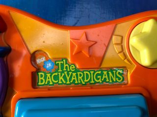 The Backyardigans SING N ' STRUM GUITAR Musical Toy Nickelodeon Jr 2006 Mattel 2