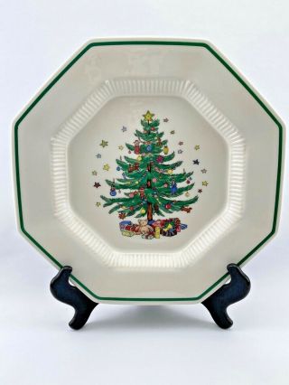 Nikko Japan Christmastime 10.  75 " Octagonal Dinner Plate Christmas Tree Holiday