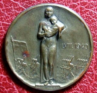 Switzerland 1 Viii 1940 Rare Pin Badge By Huguenin To Identify