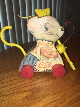 Vtg 1962 Fisher Price Usa Merry Mousewife Wood Pull Toy Sweeping Mouse -