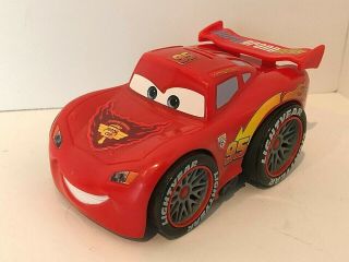 Disney Pixar Shake N Go Cars 2 Lightning Mcqueen 2010 Mattel