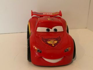 Disney Pixar Shake n Go Cars 2 Lightning McQueen 2010 Mattel 2