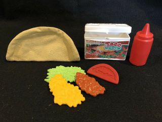 Vintage Fisher Price Fun With Food Taco Deluex Complete 2139