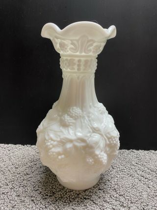 Vintage Imperial White Milk Glass Glass Vase Loganberry Grape Pattern 10 " Tall
