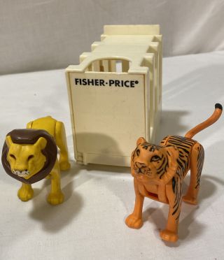 Vintage Fisher Price Adventure People Safari Animals Lion And Tiger With Cage