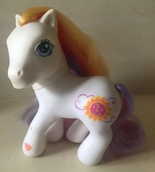 My Little Pony - Sunny Daze Figure Mlp G3 Hasbro 2002 White W/ Rainbow Hair