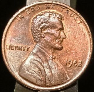 1982 Small Date Copper Bronze Penny Red Brown Double Die Reverse Weighs 3.  08
