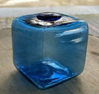 Vintage Mcm Hand Blown Cobalt Blue Art Glass Cube Paperweight