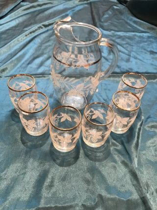 Vintage Bartlett Collins Clear Pitcher & 6 Glasses Frosted Grapevine Pattern