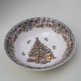 Queen ' s Seasons Greetings Place Setting 5 Piece Christmas Tree Plate Bowl Teacup 3