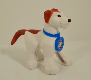 2007 White Dog 3.  75 " Earth Ace Canine Companion Pet Planet Heroes Action Figure