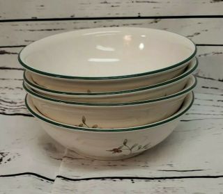 Pfaltzgraff Winterberry Set Of 4 Cereal Bowls 5 7/8 Inches Green Ivory Red
