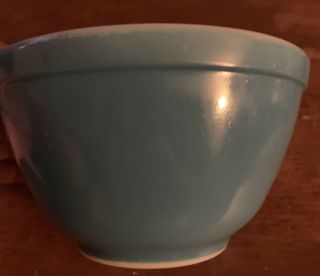 Pyrex Turquoise Mixing Bowl Primary Set Small 1.  5 Pint 2