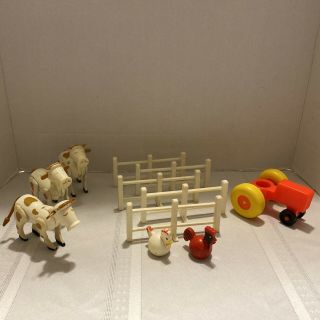 3 Vtg Fisher Price Little People Farm White Cow Brown Spots With Chicken Fence