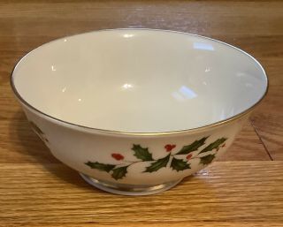 Lenox China Holiday Small Bowl Hand Decorated With 24k Gold 5 1/4 Inches
