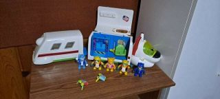 Disney Special Agent Oso Command Center Plastic Train Car With Figures