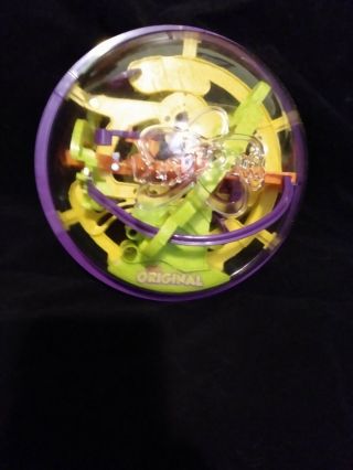 Perplexus The 3d Puzzle Ball Maze Game Brain Teaser Toy By Spin Master