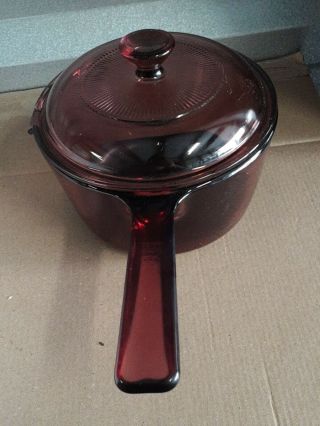 Corning Visions Cranberry 1 Quart Saucepan Pot Pour Spout Teflon Non Stick Lid