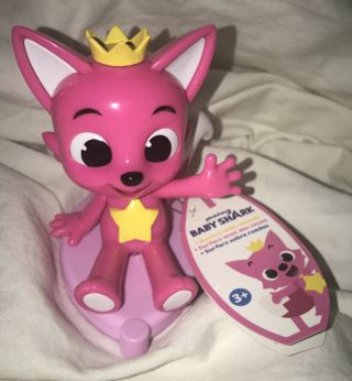 Pinkfong Baby Shark Surfer With Wheels Pink Cat Vehicle,
