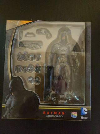 Mafex Batman V Superman Batman Action Figure Medicom Toy No.  017