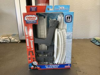 Thomas & Friends Trackmaster Icy Overpass Track Pack Set - Sodor Snow Storm