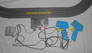 Vintage 1981 Dukes of Hazzard HO Electric Slot Car Racing Set - 3