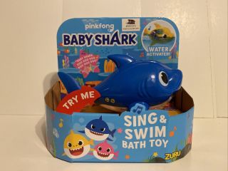 Robo Alive Daddy Baby Shark Battery - Powered Sing And Swim Bath Toy By Zuru -.