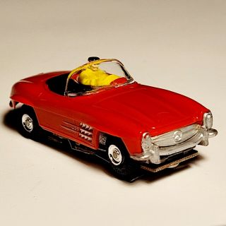 Vibrator Ho Slot Car.  Aurora.  Mercedes.  Convertible.  Body & Chassis.  Red.