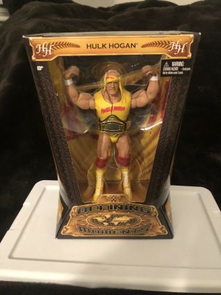 Wwe / Wwf Defining Moments: Hulk Hogan - Elite Wrestling Action Figure - Wcw