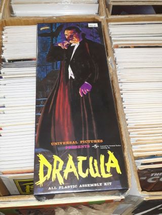 Polar Lights Dracula Monster Model Kit 1999