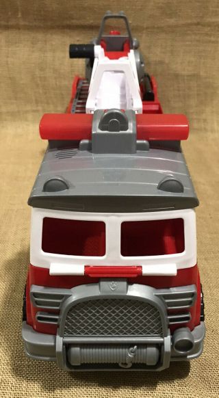 PAW Patrol Marshall Ultimate Rescue Fire Truck with Extendable 2 ft.  Tall Ladder 2