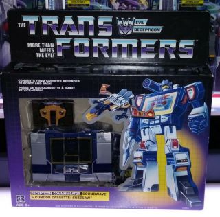 Hasbro Transformers Vintage G1 Walmart Exclusive Decepticon Soundwave W/buzzsaw