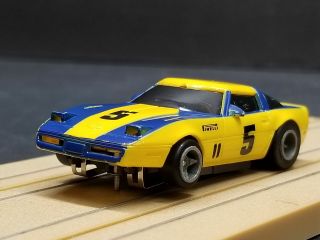 Life - Like Ho Scale Slot Car Rokar Chevy Corvette 5 Yellow/blue
