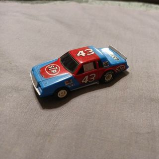 Richard Petty 43 Slot Car