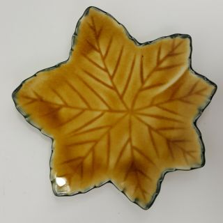 Kotobuki Leaf Miniature Plate Ceramic Japan 4.  75 In Size Gold Trinket Dish