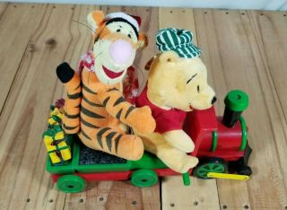 Disney Winnie The Pooh & Tigger Musical Light Up Christmas Train Euc