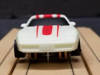 TYCO HO Scale Slot Car Chevrolet Corvette Nite - Glow In The Dark Red Strippes Tes 2