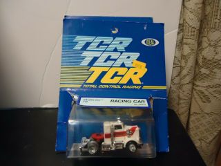 1977 Ideal Tcr Slotless Semi Truck Tractor White Red Gold On Card,  Box