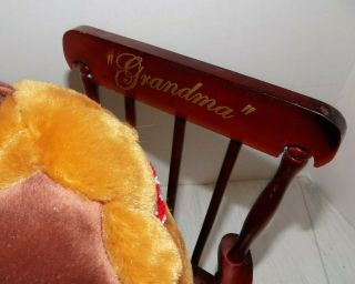 Dan Dee Animated Singing Rocking Chair Grandma Got Run Over Reindeer 17 