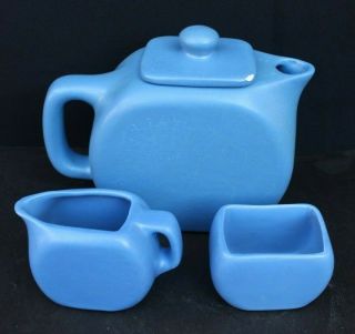 Vtg Mcm California Ca Pottery - Blue Tudor Teapot W/ Cream & Sugar Set