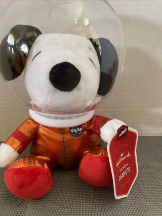 Hallmark Peanuts Stuffed Plush Nasa 50th Anniversary Astronaut Snoopy 8 "